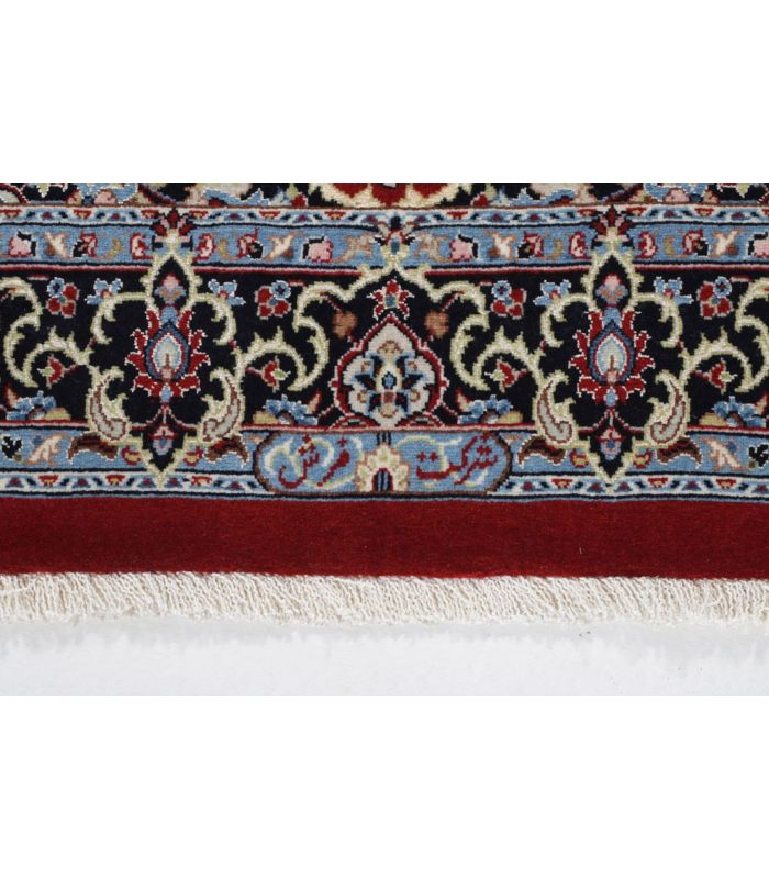 Ilam Sherkat on silk warp