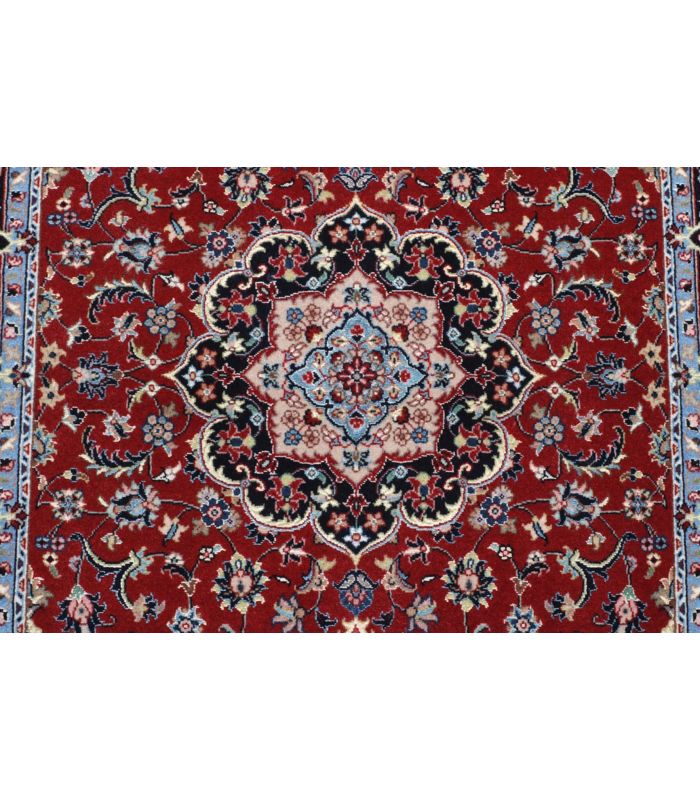 Ilam Sherkat on silk warp