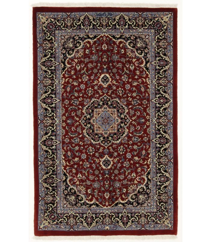 Ilam Sherkat on silk warp