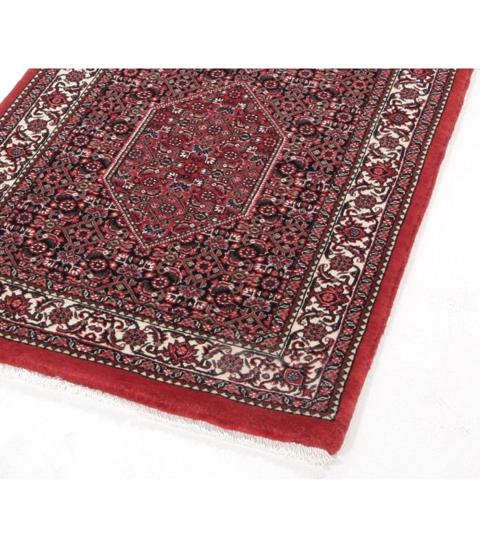 Bidjar with silk contours