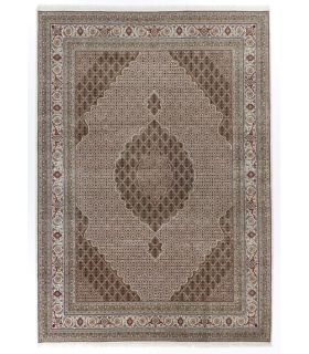 Taj Mahi Tabriz