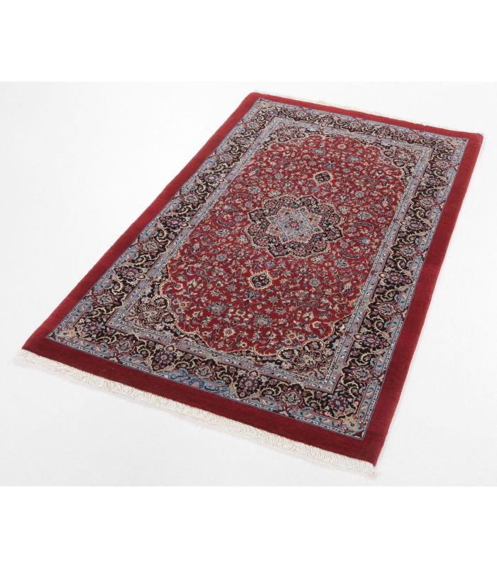 Ilam Sherkat on silk warp