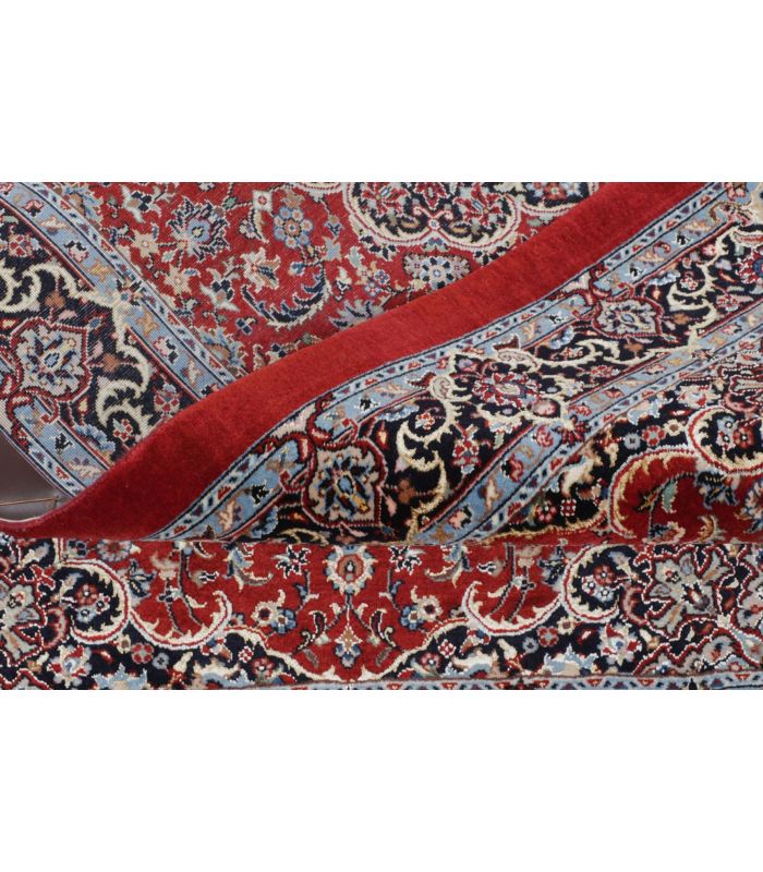 Ilam Sherkat on silk warp