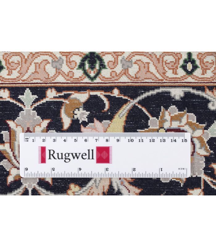 Isfahan on silk warp