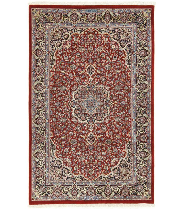 Ilam Sherkat on silk warp