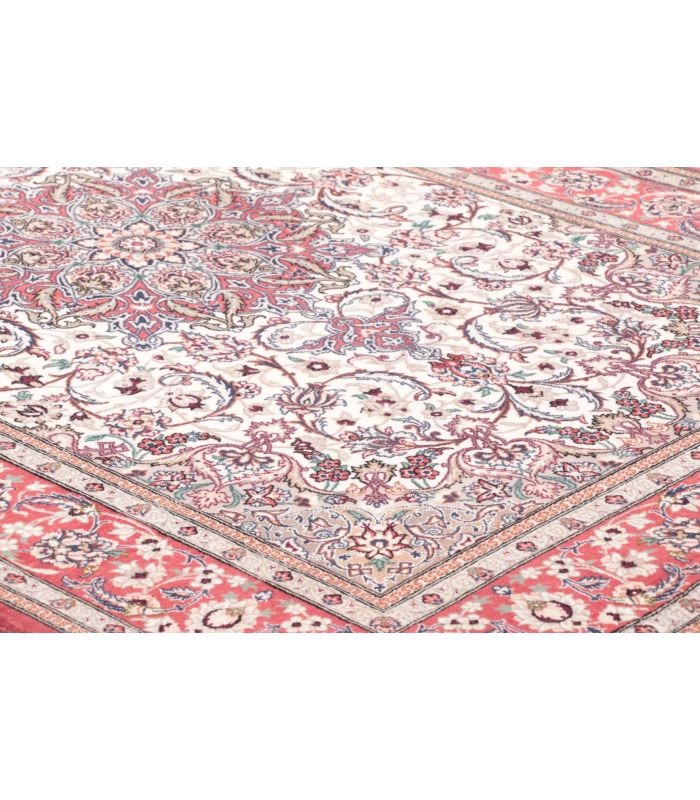 Isfahan on silk warp