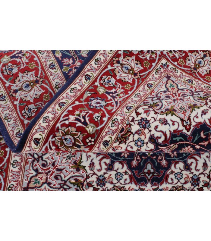 Isfahan on silk warp