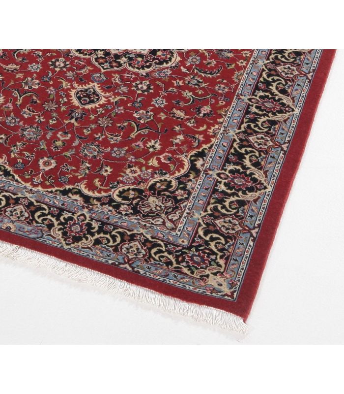 Ilam Sherkat auf Seide