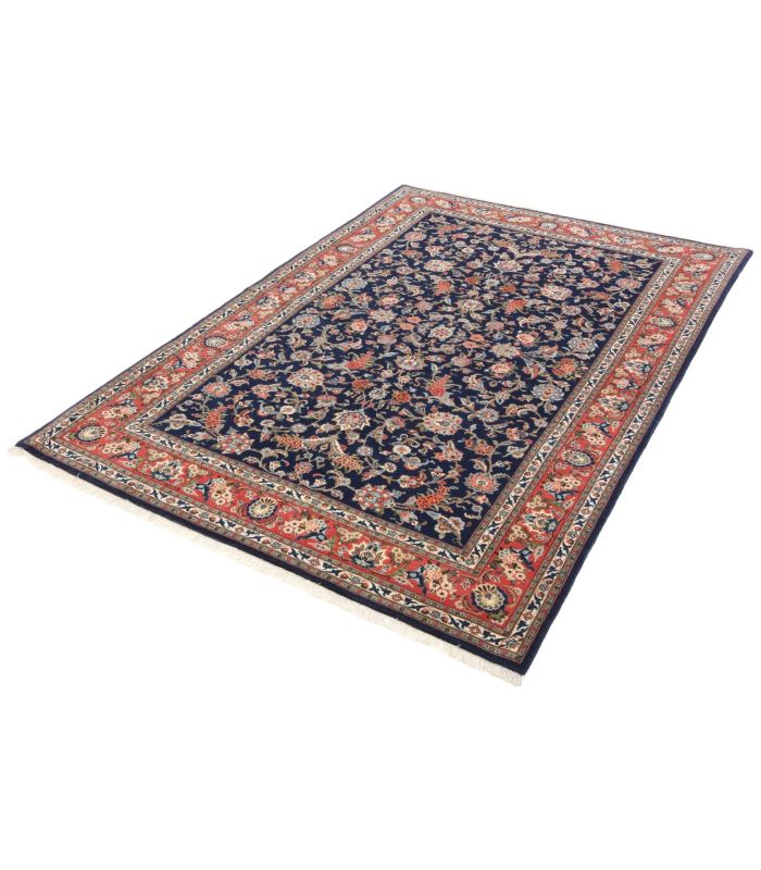 Ilam Sherkat auf Seide