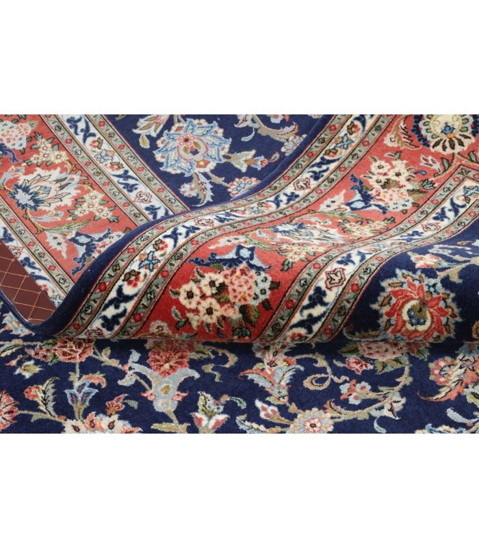 Ilam Sherkat auf Seide