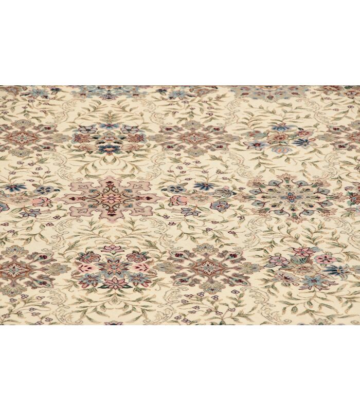 Ilam Sherkat auf Seide