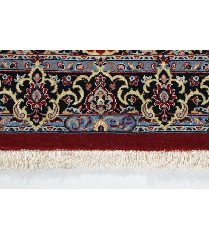 Ilam Sherkat on silk warp