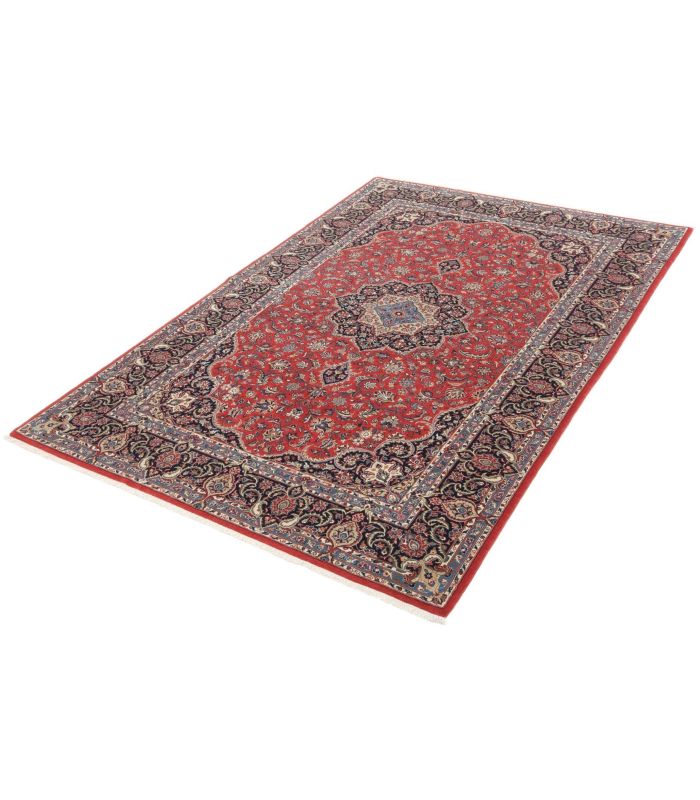 Ilam Sherkat auf Seide