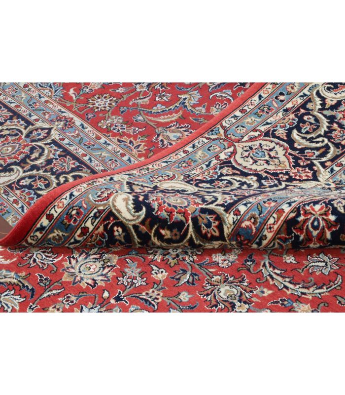 Ilam Sherkat auf Seide