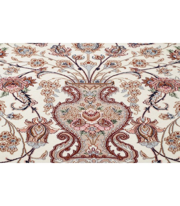 Isfahan on silk warp