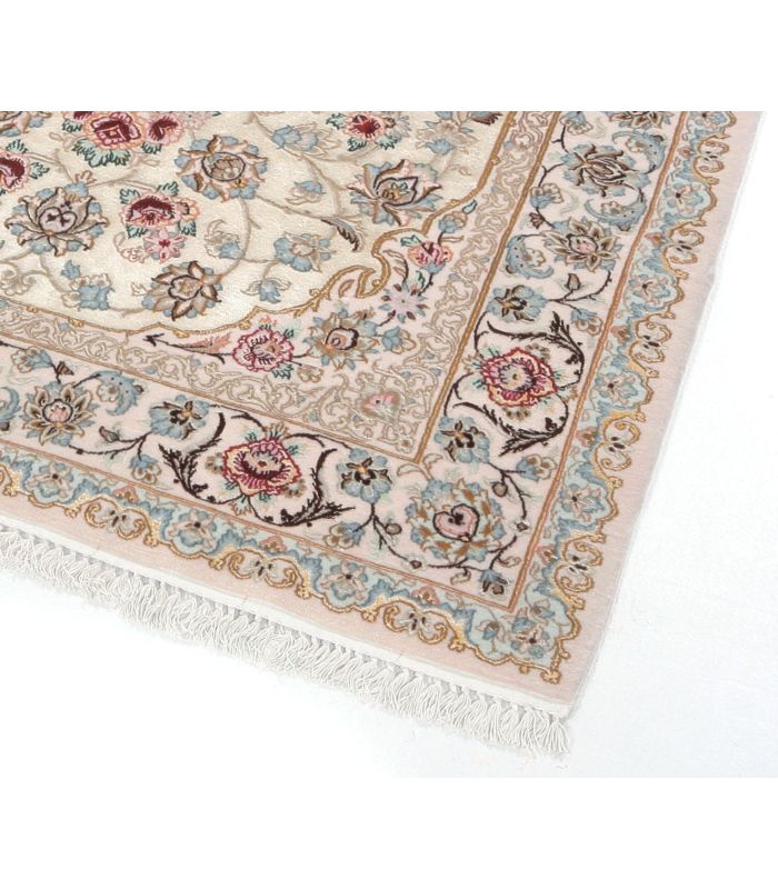 Isfahan on silk warp