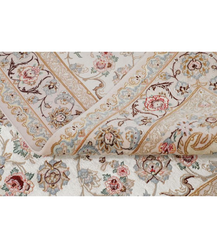 Isfahan on silk warp