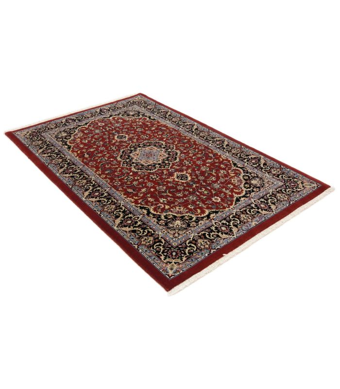 Ilam Sherkat auf Seide