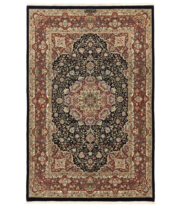 Ilam Sherkat auf Seide