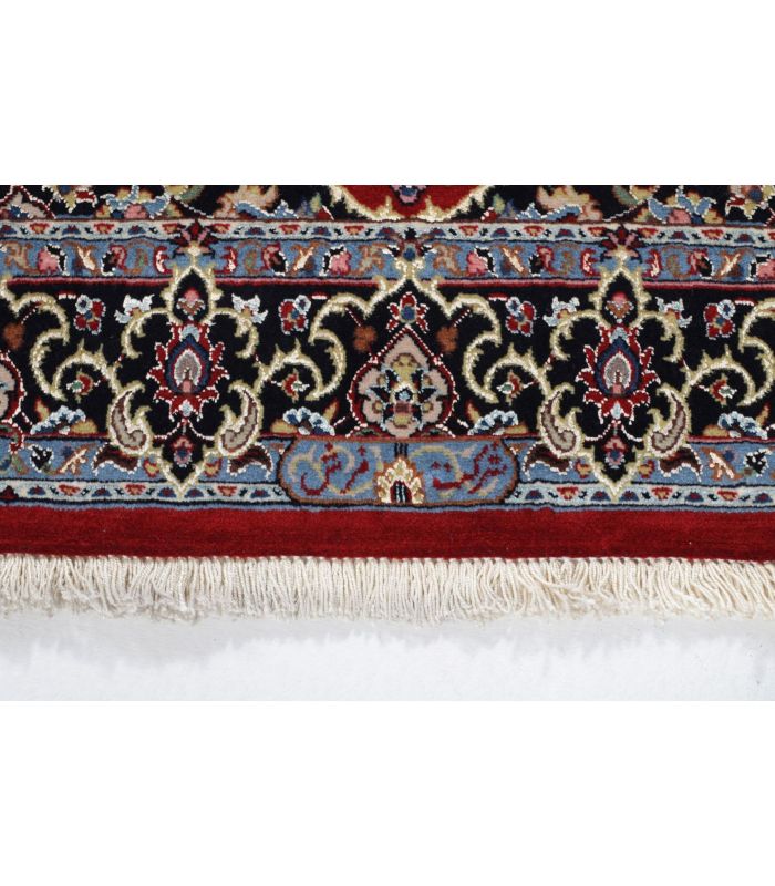 Ilam Sherkat on silk warp