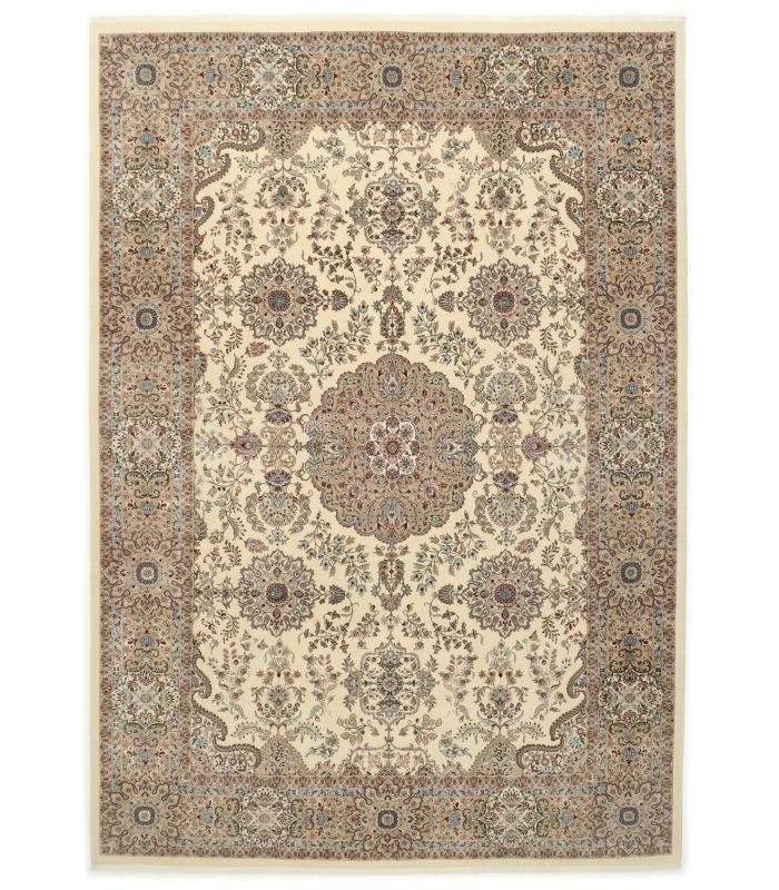 Ilam Sherkat on silk warp