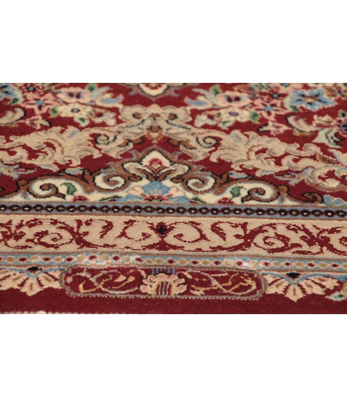 Ilam Sherkat on silk warp