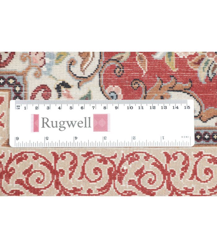 Ilam Sherkat on silk warp