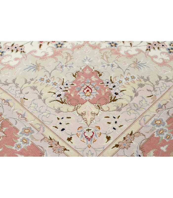 Tabriz 50raj on silk warp