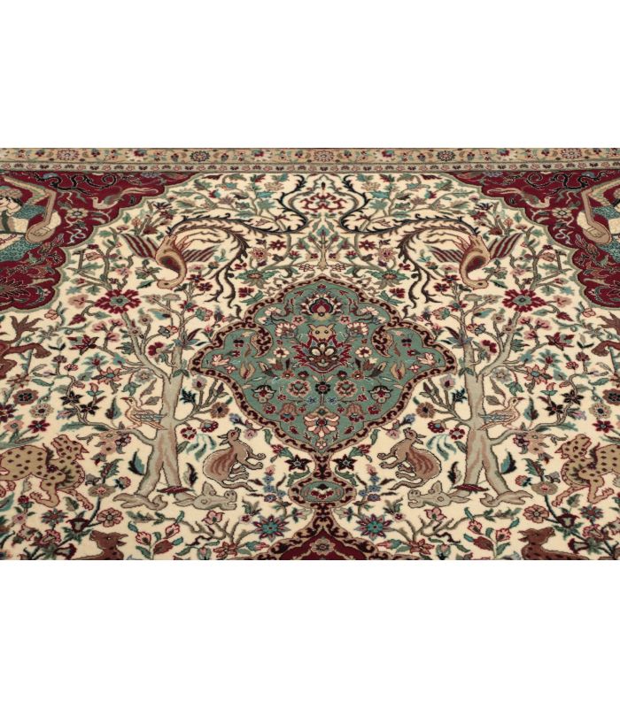 Ilam Sherkat on silk warp