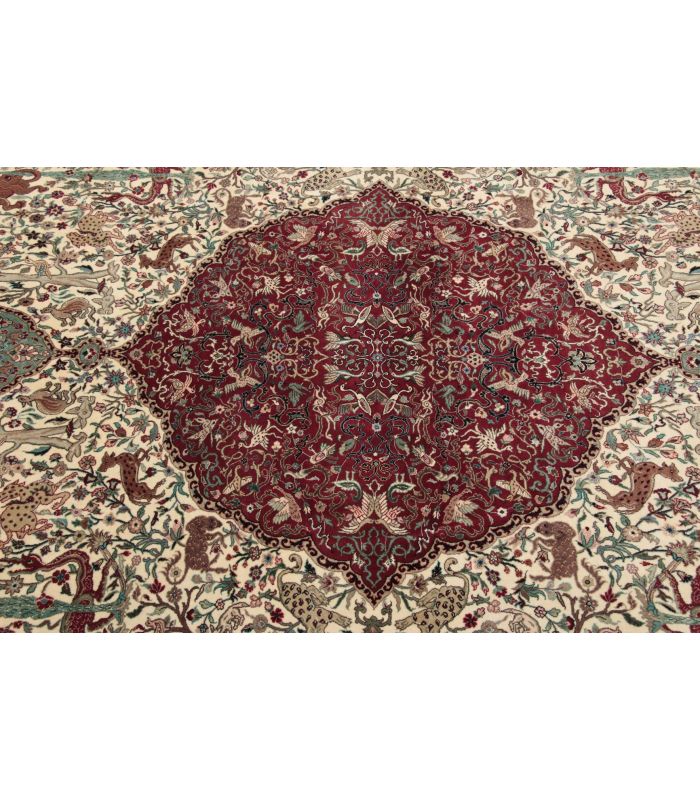 Ilam Sherkat on silk warp