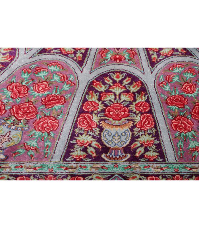 Qum silk