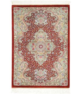 Qum silk
