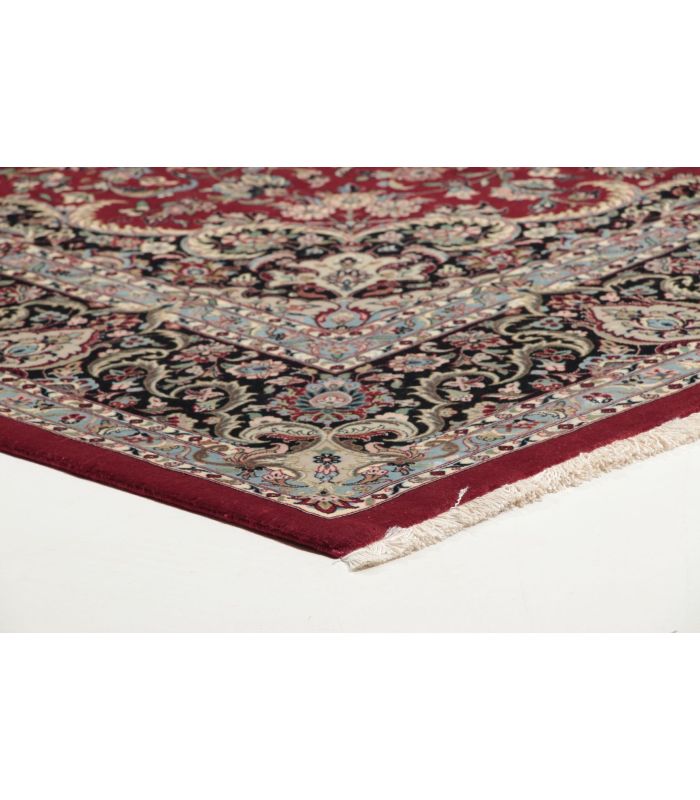 Ilam Sherkat auf Seide