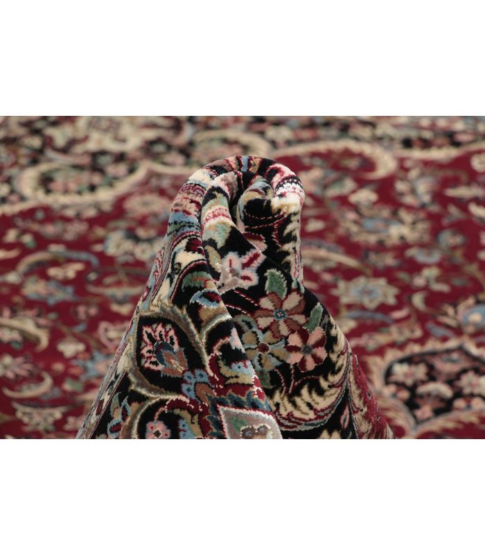 Ilam Sherkat auf Seide