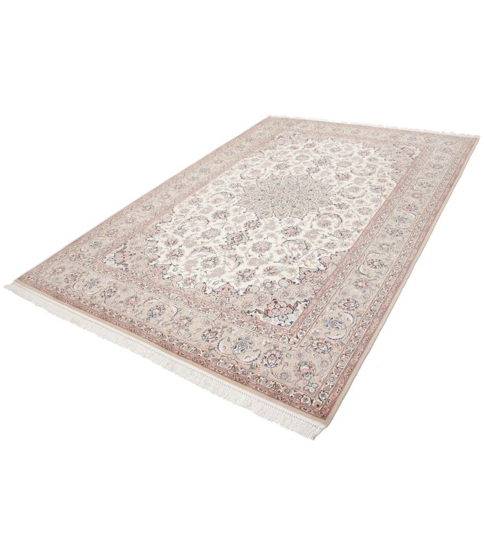 Isfahan on silk warp