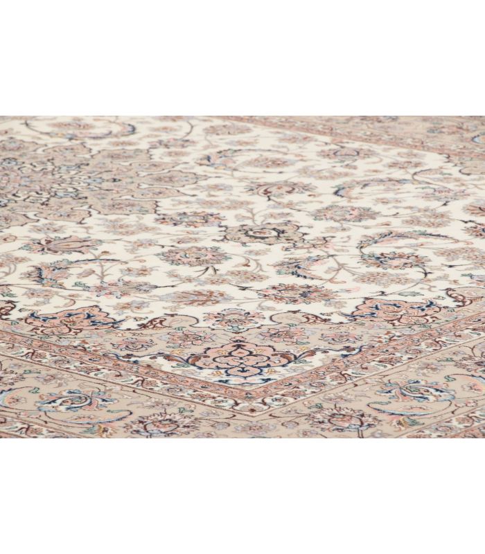 Isfahan on silk warp