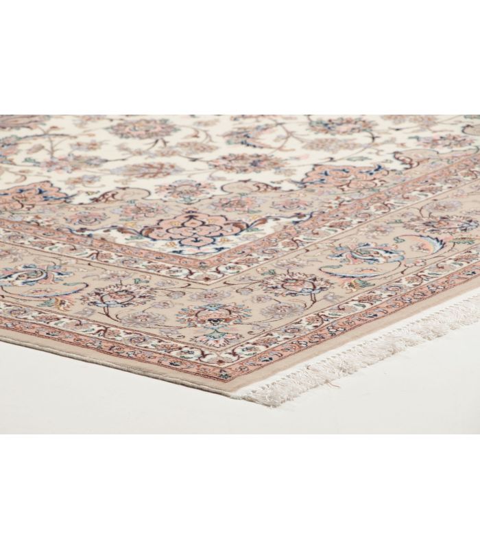 Isfahan on silk warp