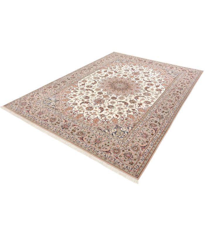 Isfahan on silk warp