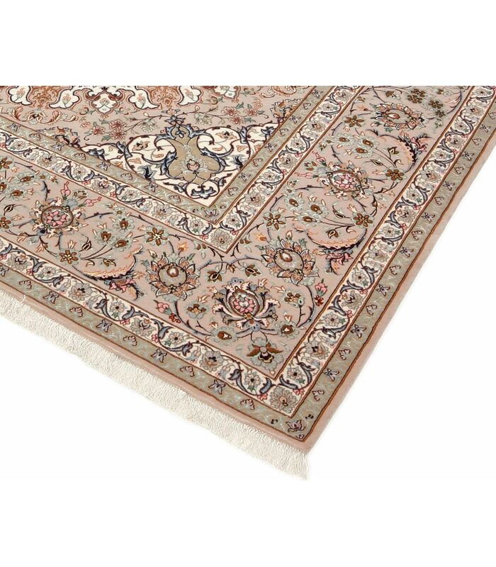 Isfahan on silk warp