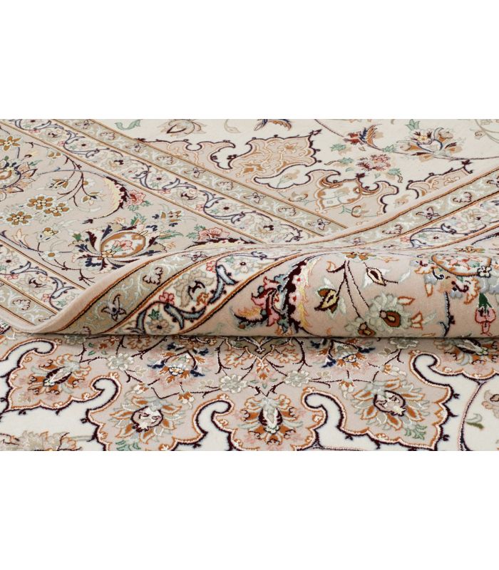 Isfahan on silk warp