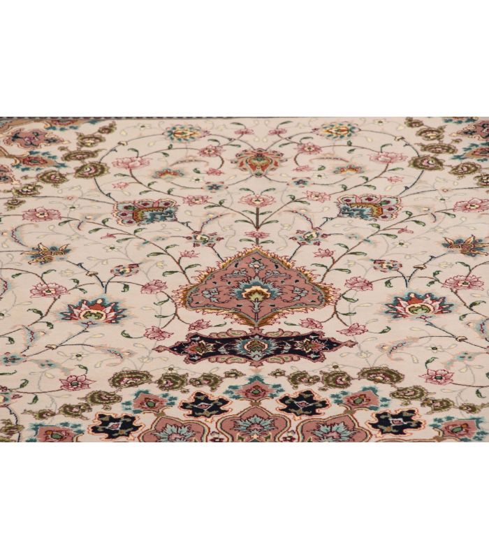 Tabriz 50raj on silk warp