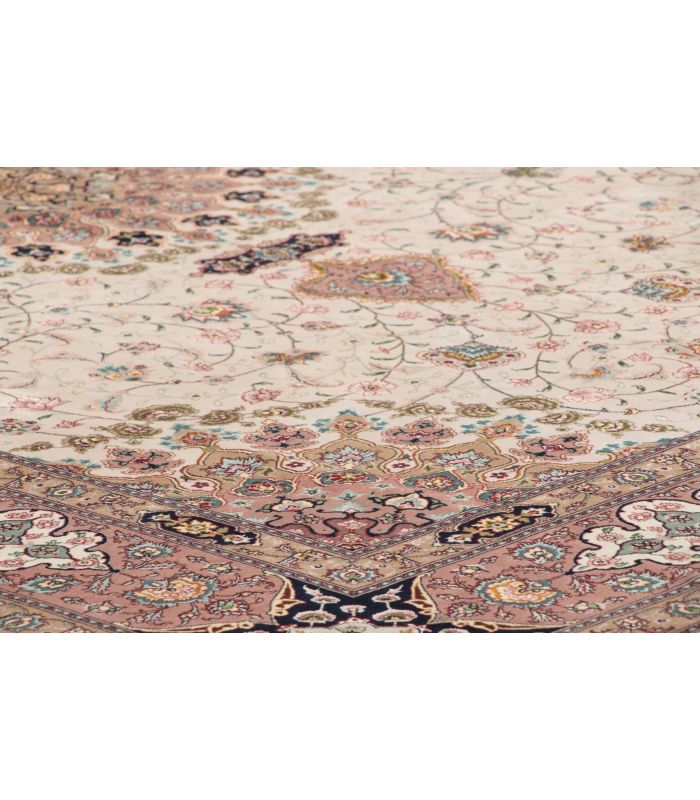 Tabriz 50raj on silk warp