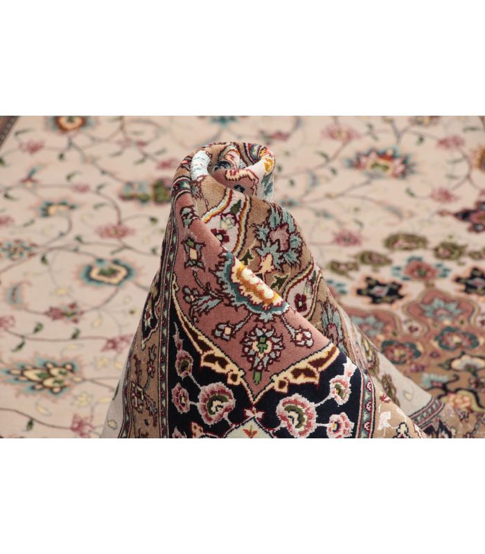 Tabriz 50raj on silk warp