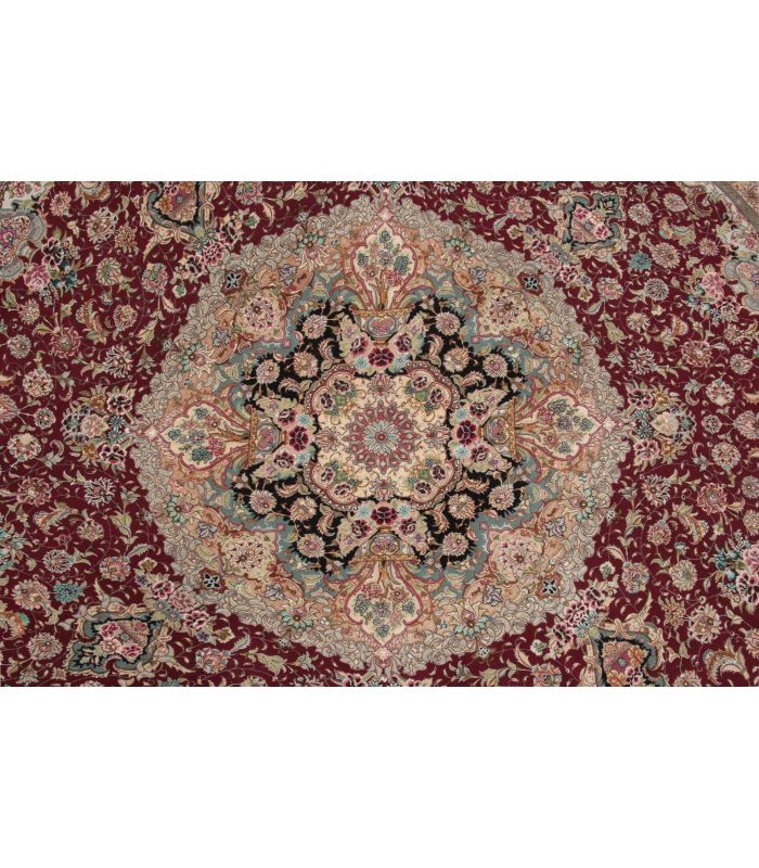 Tabriz 70raj on silk warp