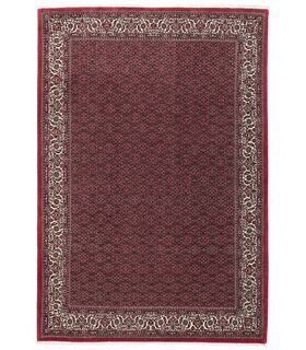 Bidjar with silk contours