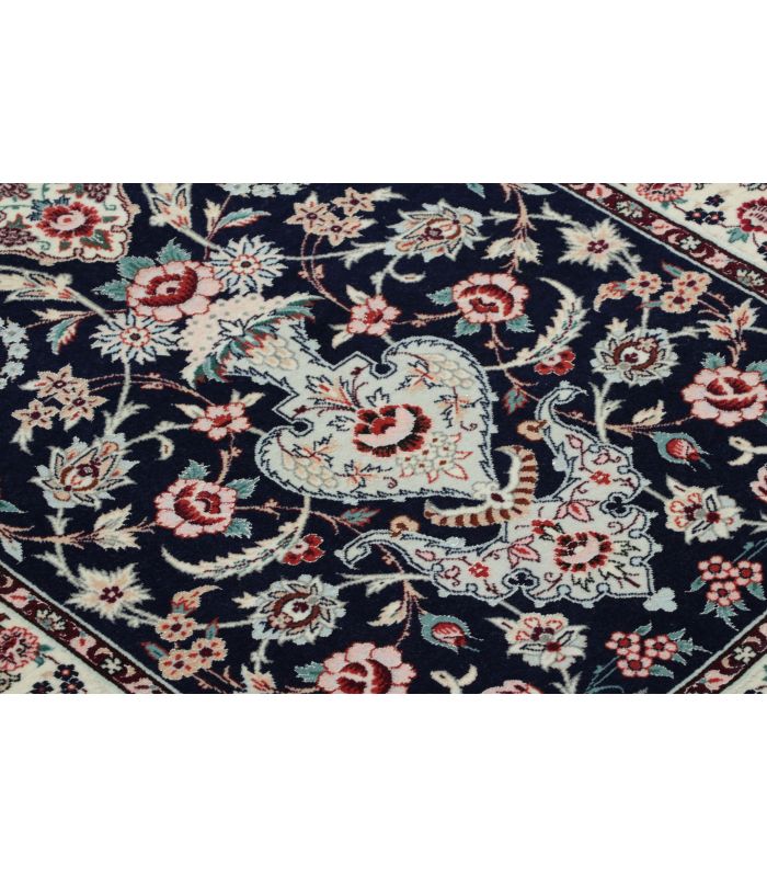 Isfahan on silk warp