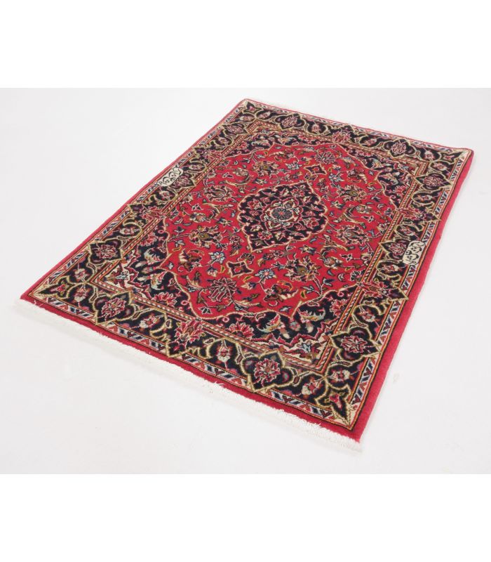 Keshan with silk contours