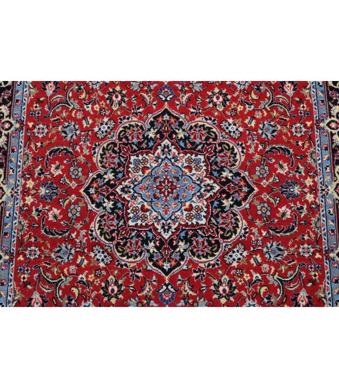 Ilam Sherkat auf Seide