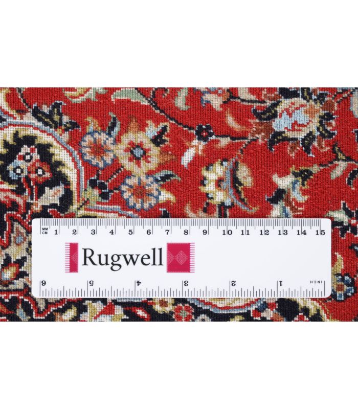 Ilam Sherkat auf Seide