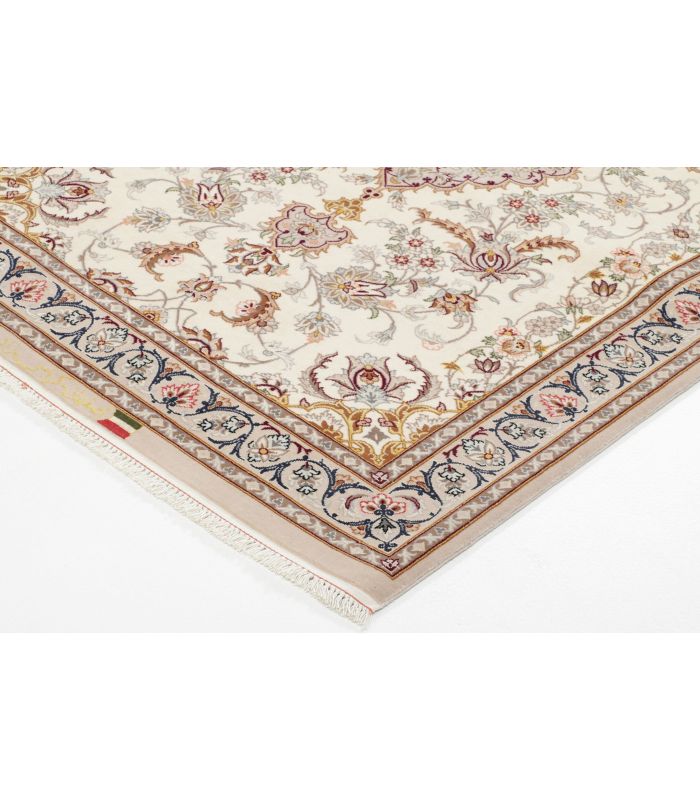 Isfahan on silk warp